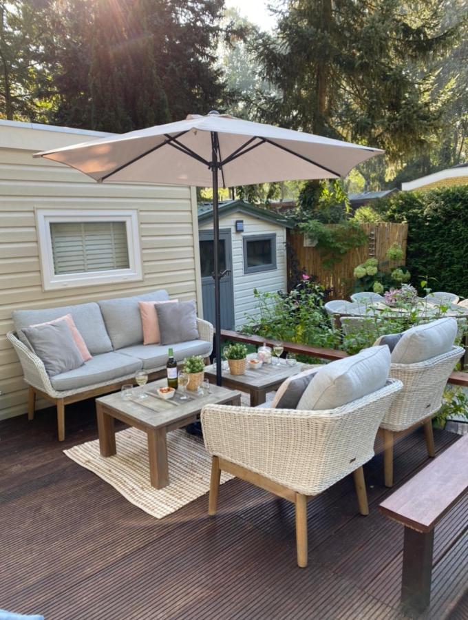 Luxe Chalet Met Prachtig Terras Op De Veluwe , Veel Privacy Hoenderloo Exterior photo